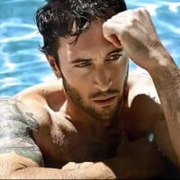 Alex O'Loughlin