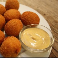 Bitterballs