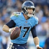 Ryan Tannehill Resigns With The Titans