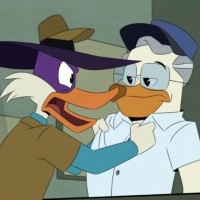 The Security Guard Not Recognizing Darkwing Duck - The Duck Knight Returns!