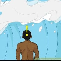 How to urinate in the ocean discreetly