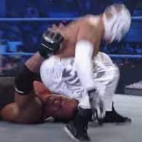 Rey Mysterio Breaks The Undertaker's Face (5/25/2010)