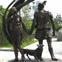 Statue of Yu the Great and his Wife (Wuhan, China)