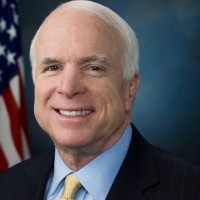 John McCain (R)